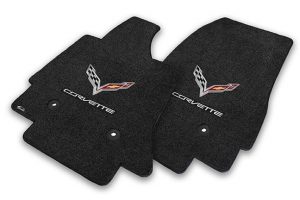 819290-1 Cross Flags With Corvette Silver (App)